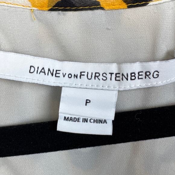Diane Von Furstenberg Silk Blouse Black Yellow Abstract Print SZ P Quiet Luxury - Picture 4 of 9